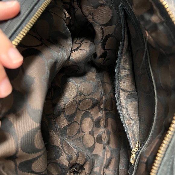 Coach Penelope Satchel 9713 - Picture 10 of 12